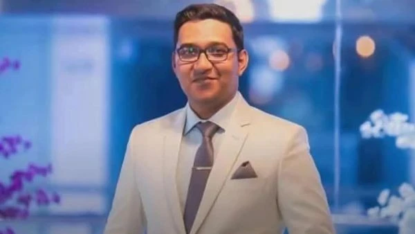 ‘আমার মৃত্যুর জন্য ইউএনও দায়ী’ পোস্ট দেওয়া সেই এসিল্যান্ডকে বদলি করেন বিভাগীয় কমিশনার